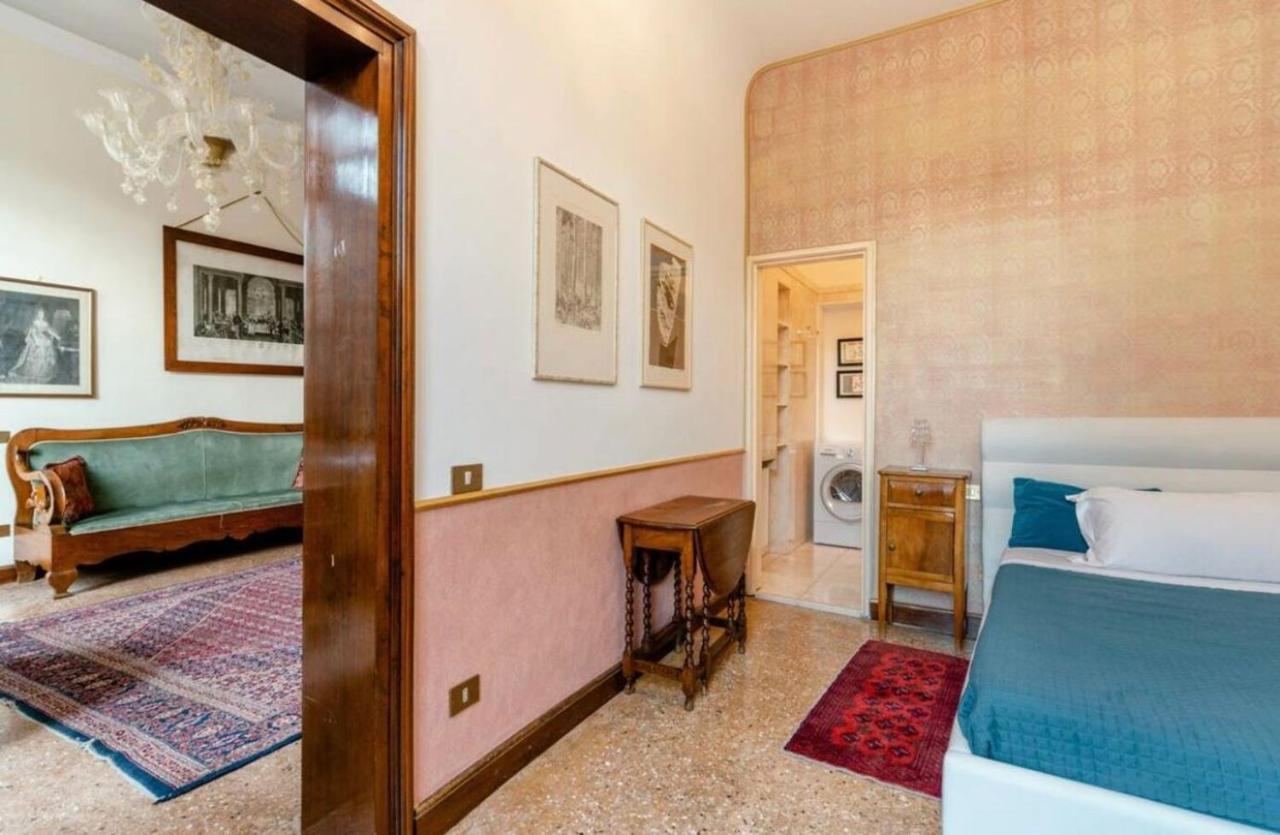 Venezia La Fenice מראה חיצוני תמונה