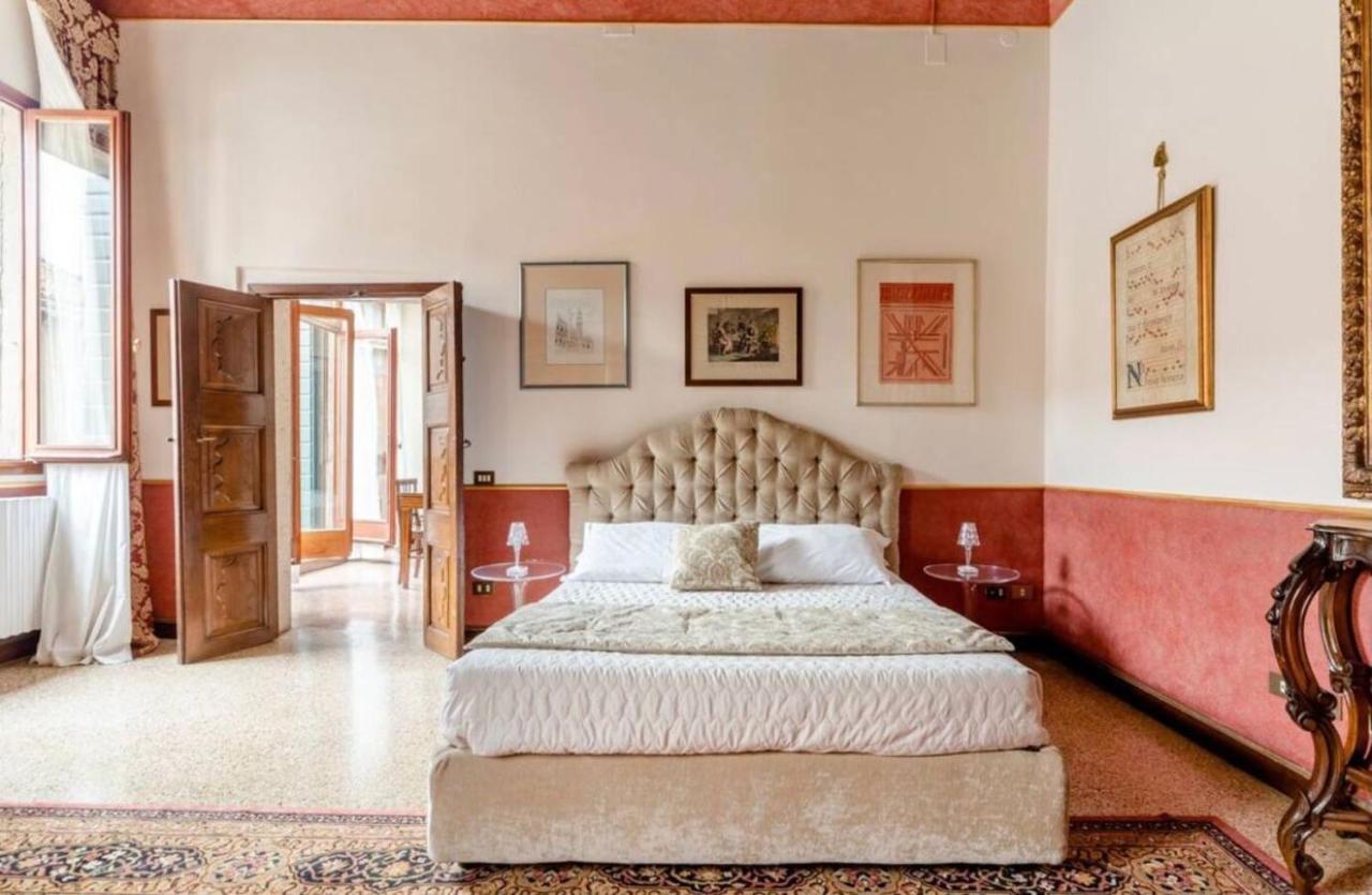 Venezia La Fenice מראה חיצוני תמונה